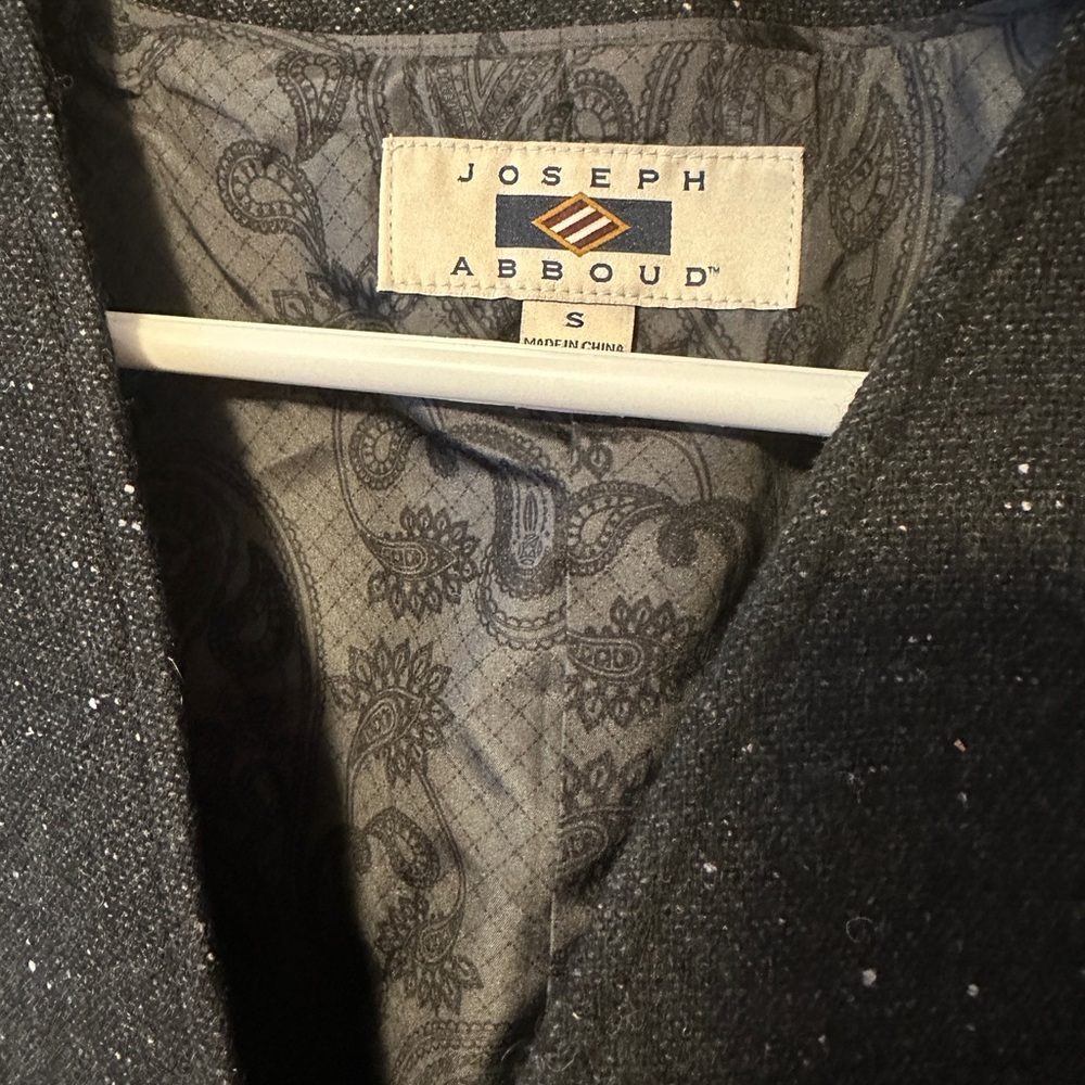 Joseph Abboud Modern Fit Tweed Vest (Lot of 2) - Picture 3 of 7